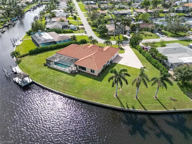 4401 Se 8th Pl, Cape Coral Fl 33904