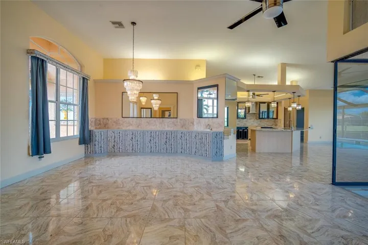 4401 Se 8th Pl, Cape Coral Fl 33904