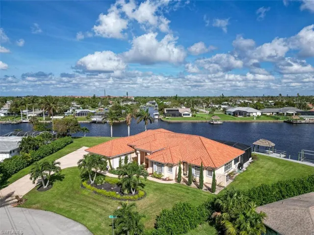 4401 Se 8th Pl, Cape Coral Fl 33904