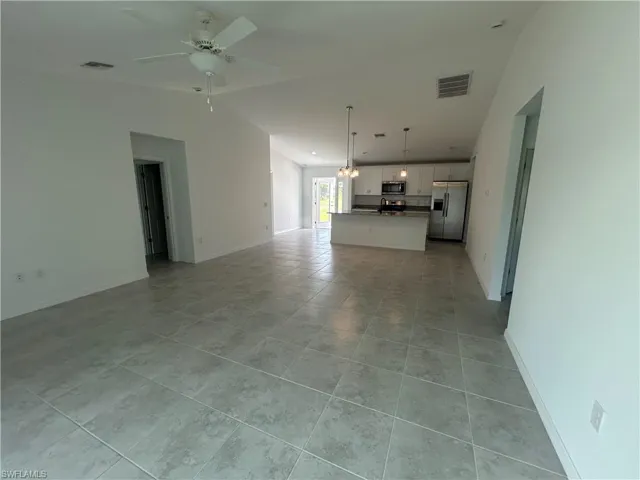2825 Nw 25 Ln, Cape Coral, Florida 33993