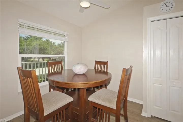 Breakfast nook