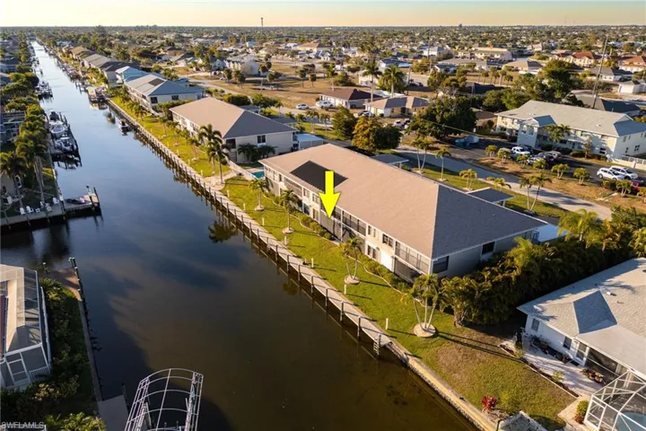 902 Sw 48th Ter 103, Cape Coral, Florida 33914