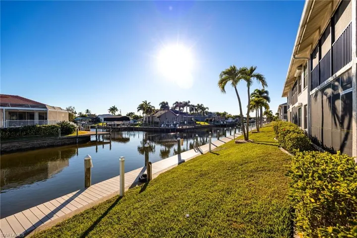 902 Sw 48th Ter 103, Cape Coral, Florida 33914