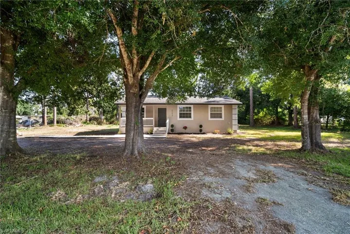2250  Braidfoot  LN, North Fort Myers, FL 33917