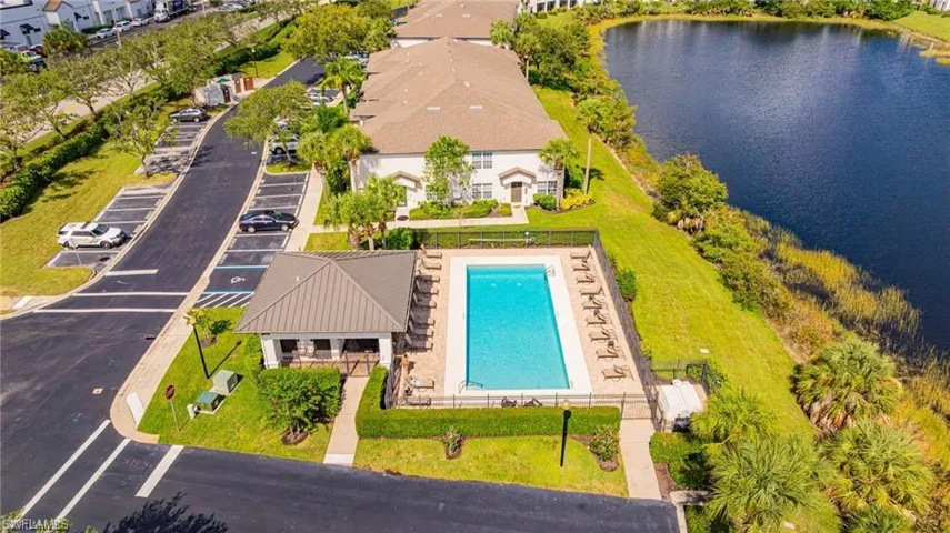 9051 Gervais Cir 1508, Naples, Florida 34120