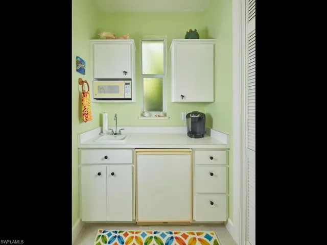 Guests will love the convenience - a refrigerator, microwave and coffee maker all at your service!