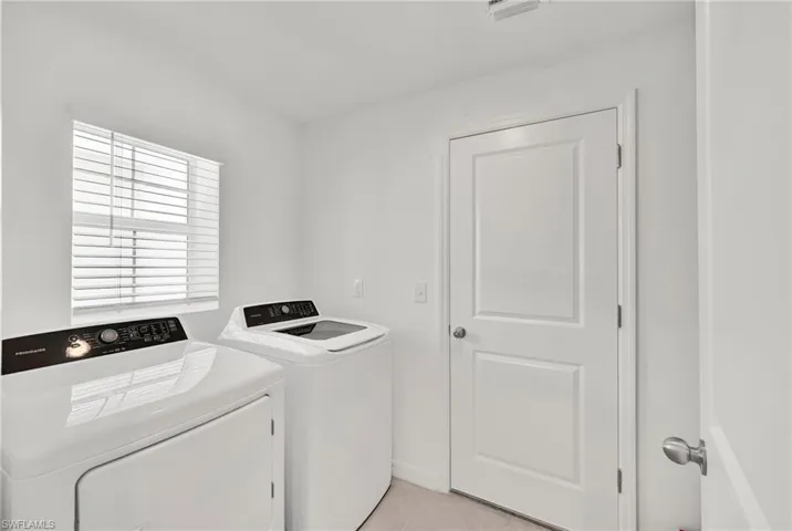 17331  Monte Isola  WAY, North Fort Myers, FL 33917