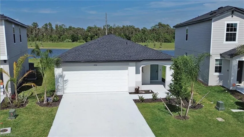 17331  Monte Isola  WAY, North Fort Myers, FL 33917