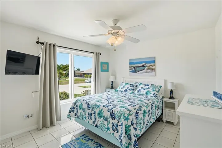 4433 Se 8th Pl, Cape Coral, Florida 33904