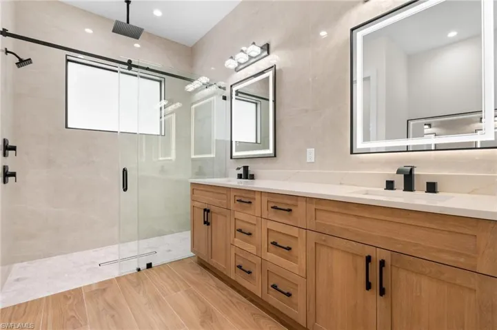 8th 4009 8th Ave Ne, Naples, Florida 34120