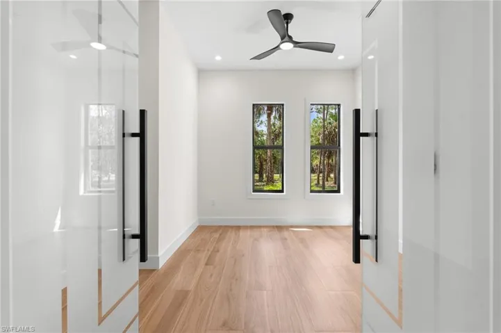 8th 4009 8th Ave Ne, Naples, Florida 34120