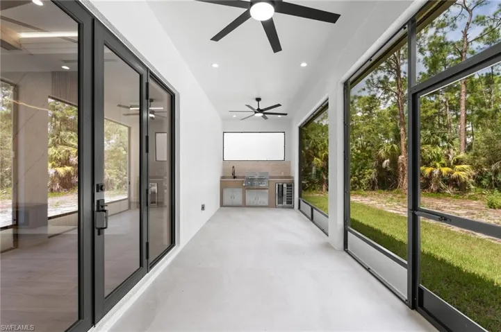 8th 4009 8th Ave Ne, Naples, Florida 34120