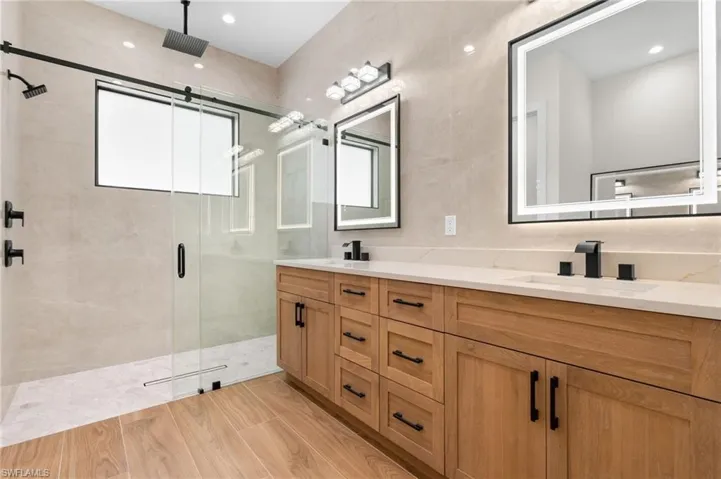 8th 4009 8th Ave Ne, Naples, Florida 34120