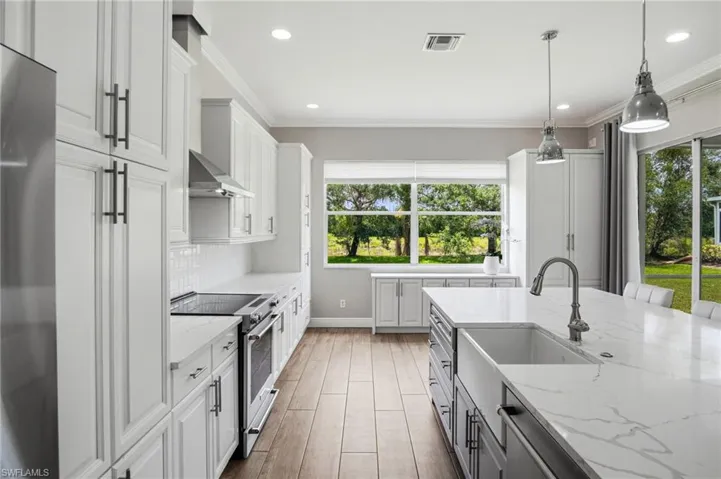 661 Grand Rapids Blvd, Naples, Florida 34120