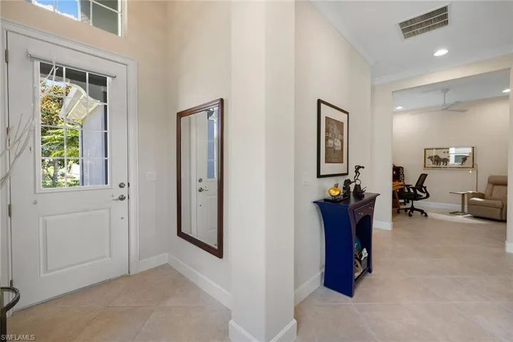 6912  Cay  CT, Naples, FL 34113