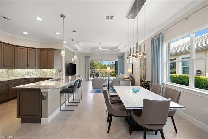 6912  Cay  CT, Naples, FL 34113