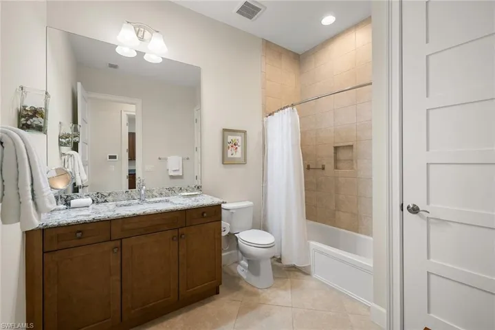 6912  Cay  CT, Naples, FL 34113