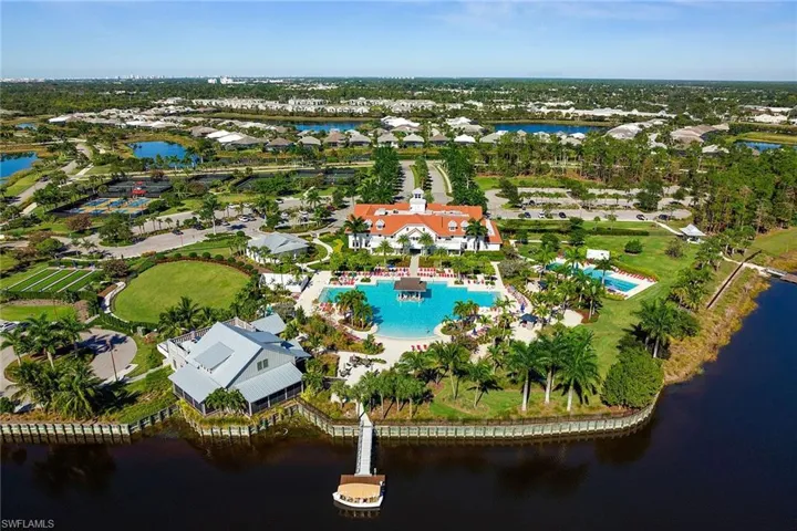 6912  Cay  CT, Naples, FL 34113