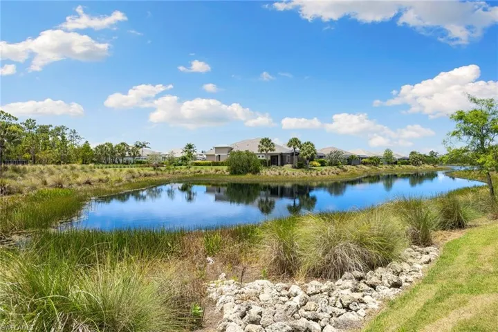 6912  Cay  CT, Naples, FL 34113