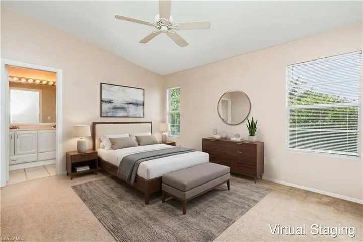 302 Ne 10th Ter, Cape Coral, Florida 33909