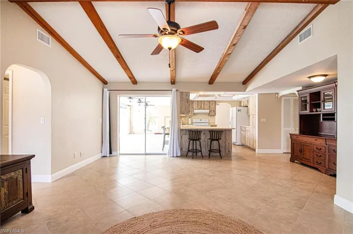 3929 Se 10th Ave, Cape Coral, Florida 33904