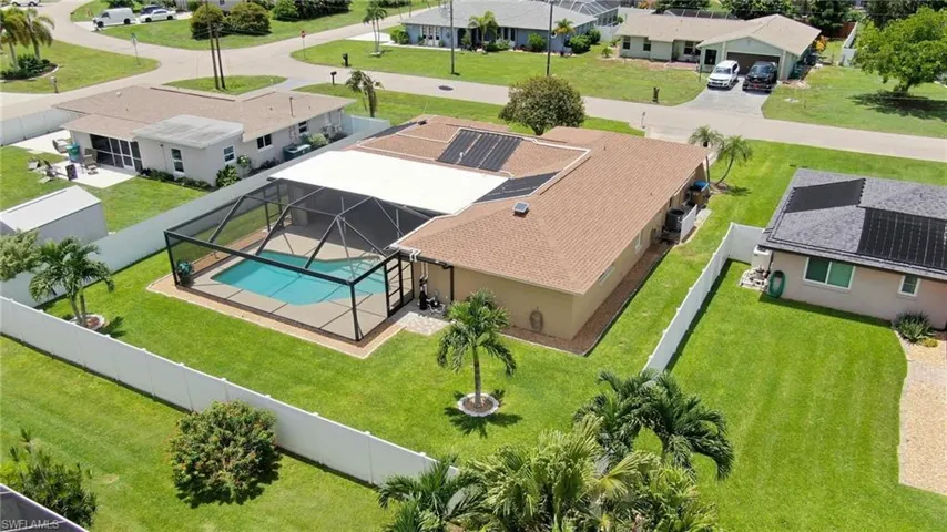 3929 Se 10th Ave, Cape Coral, Florida 33904