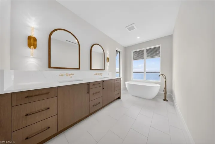 983 Sundrop Ct, Marco Island, Florida 34104