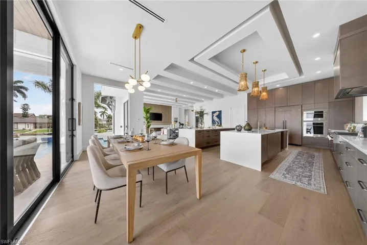 983 Sundrop Ct, Marco Island, Florida 34104