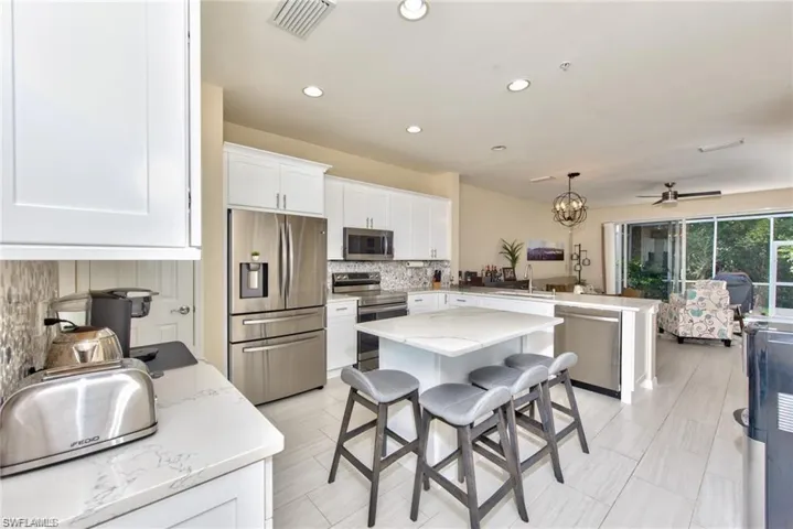 15591 Marcello Cir 143, Naples, Florida 34110