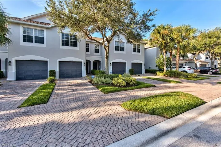 15591 Marcello Cir 143, Naples, Florida 34110