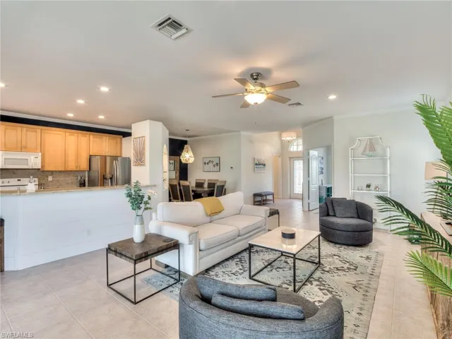 13841  Village Creek  DR, Fort Myers, FL 33908
