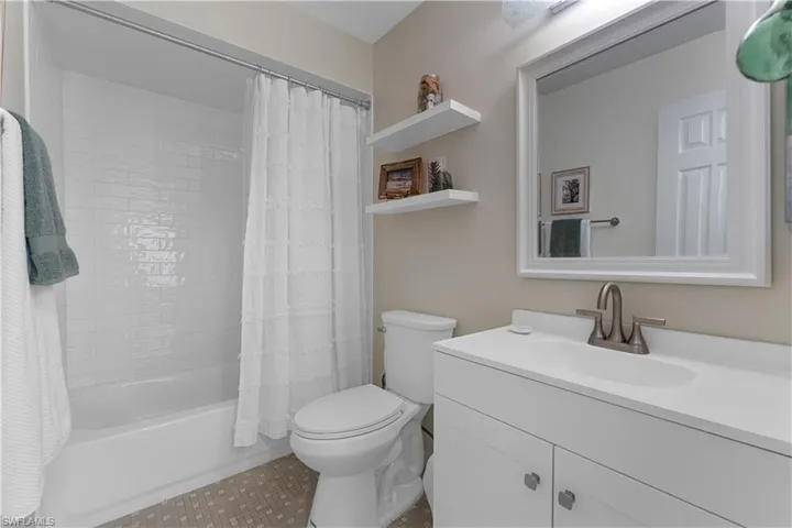1415 SW COURTYARD  TER, Cape Coral, FL 33914