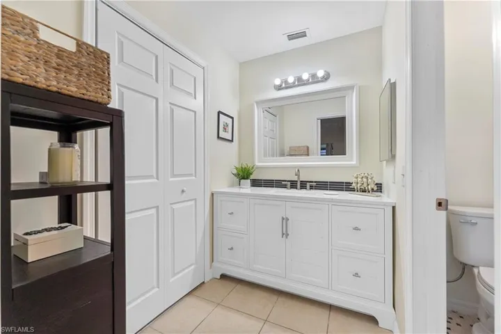 1415 SW COURTYARD  TER, Cape Coral, FL 33914