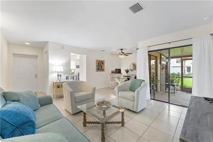 1415 SW COURTYARD  TER, Cape Coral, FL 33914