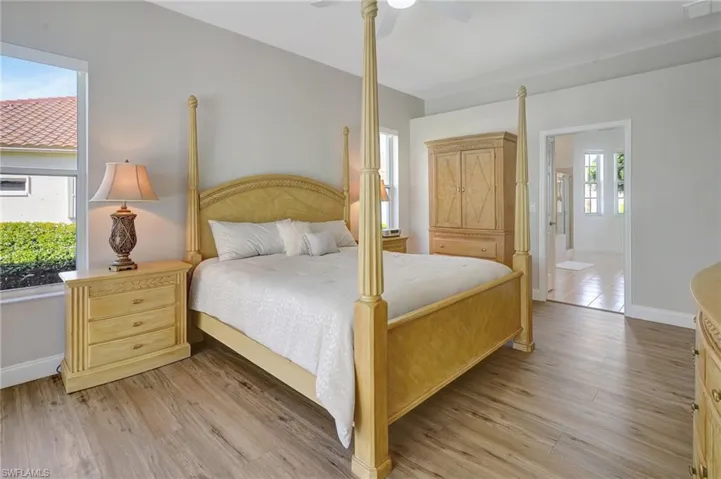 16112 Edgemont Dr, Fort Myers, Florida 33908
