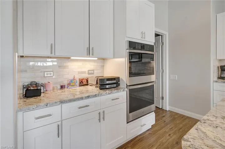 16112 Edgemont Dr, Fort Myers, Florida 33908