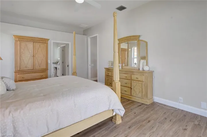 16112 Edgemont Dr, Fort Myers, Florida 33908