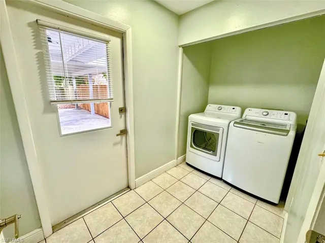 233 S Cypress St, Labelle, Florida 33935
