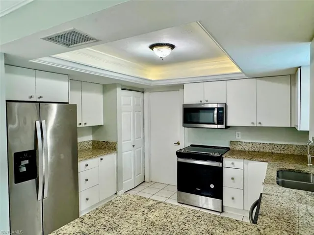 233 S Cypress St, Labelle, Florida 33935