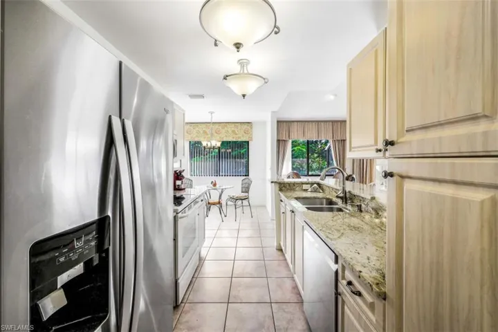 78  Bennington  DR, Naples, FL 34104