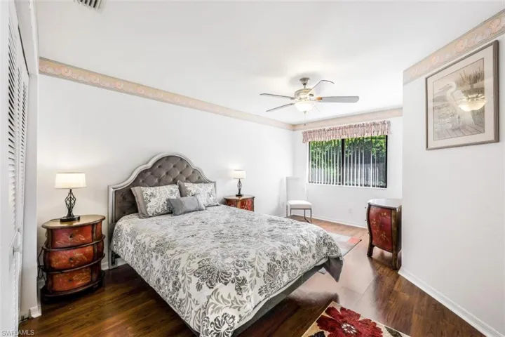 78  Bennington  DR, Naples, FL 34104