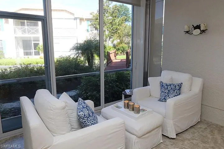 7058  Barrington  CIR, Naples, FL 34108