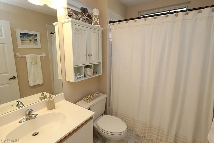 7058  Barrington  CIR, Naples, FL 34108