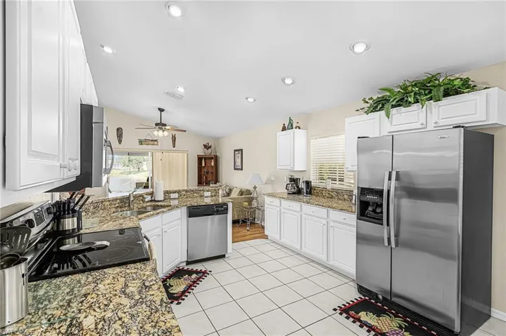 15638 Beachcomber Ave, Fort Myers, Florida 33908