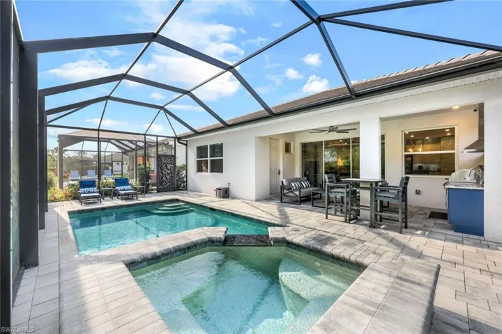 28109 Seasons Tide Ave, Bonita Springs, Florida 34135