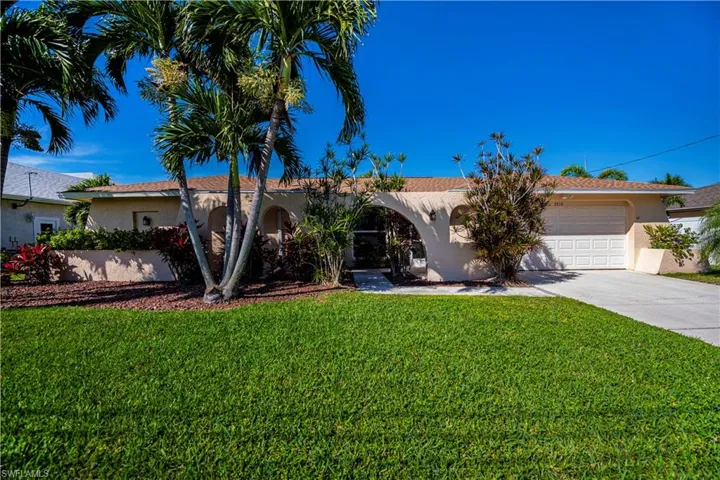 Beautiful Mature Landscaping