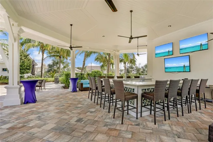 Outdoor Bar