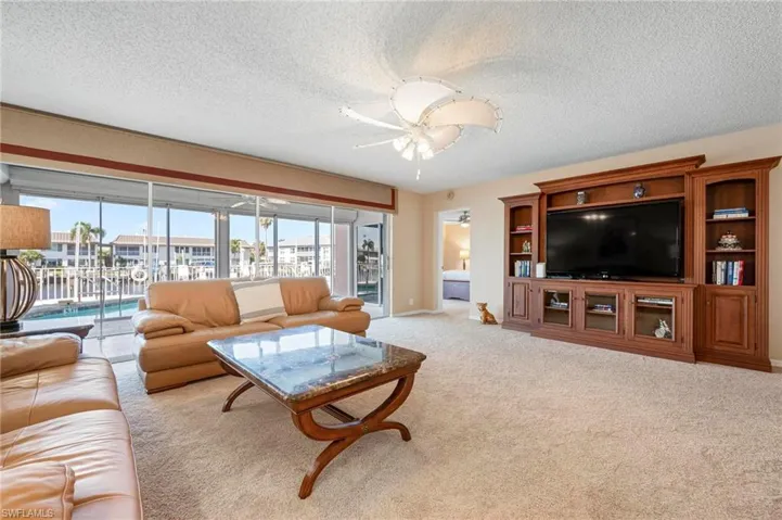 4206 Se 20th Pl 101, Cape Coral, Florida 33904