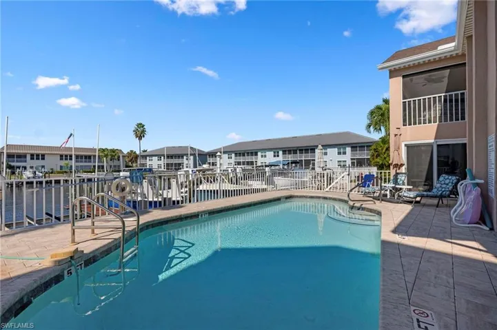 4206 Se 20th Pl 101, Cape Coral, Florida 33904