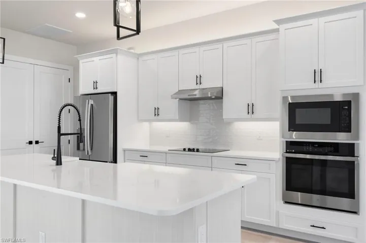 Wall oven and Microwave